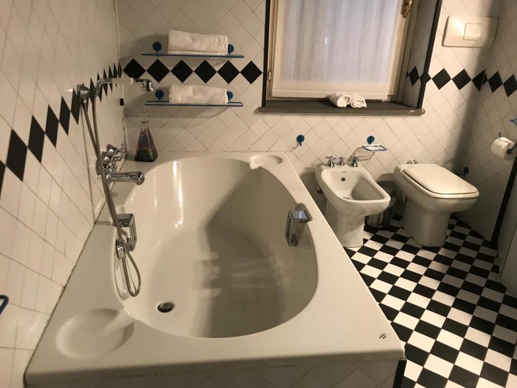 Gatto Bianco Bergamo 9 Διαμέρισμα Εξωτερικό φωτογραφία